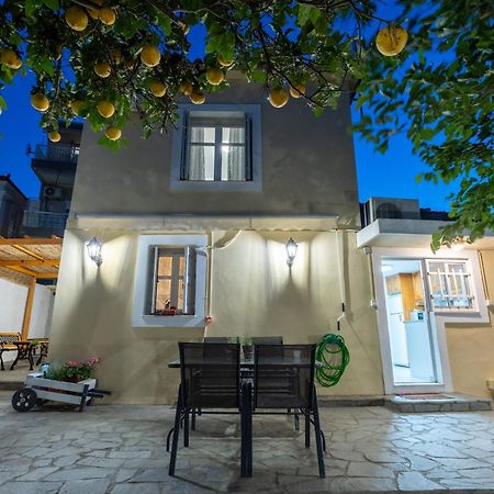Spacious Home With Yard, Mytilene Lesvos المظهر الخارجي الصورة