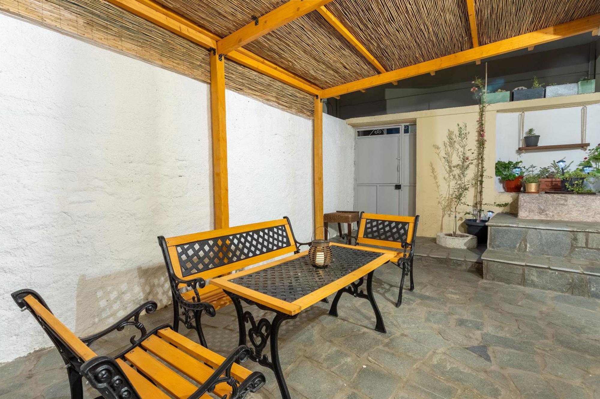 Spacious Home With Yard, Mytilene Lesvos المظهر الخارجي الصورة